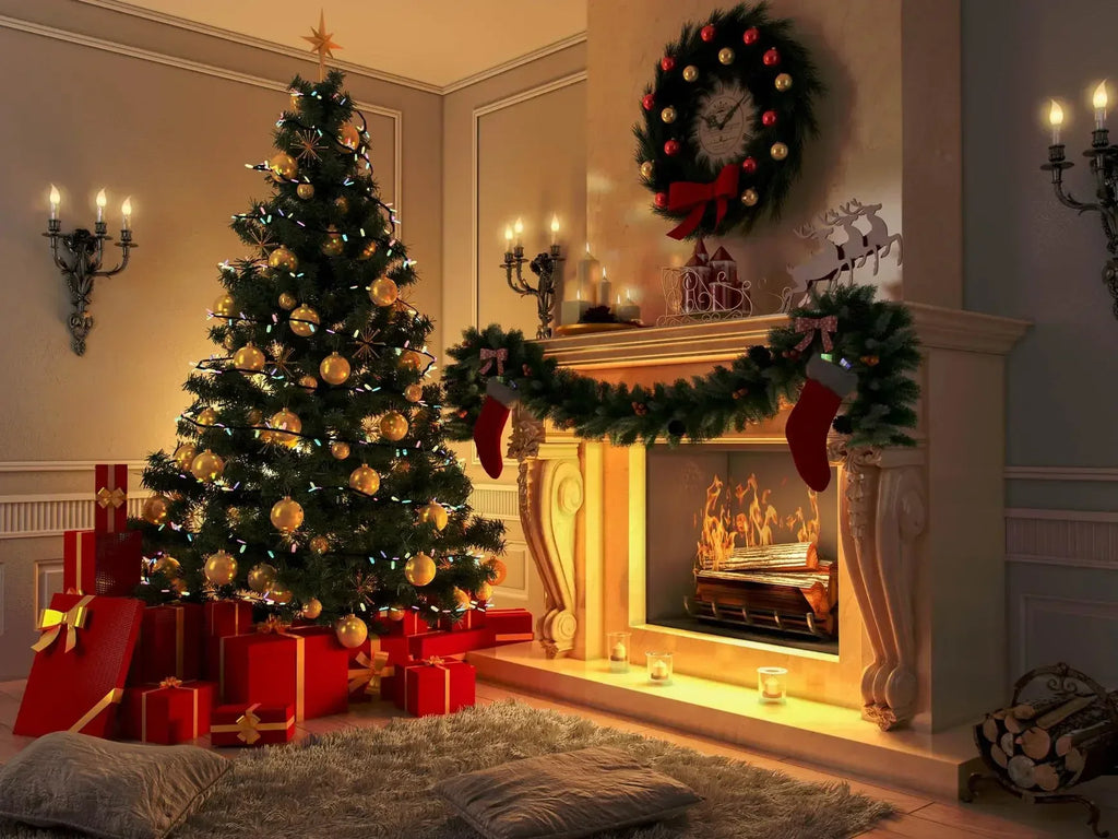 Shiny Christmas Tree Ornaments