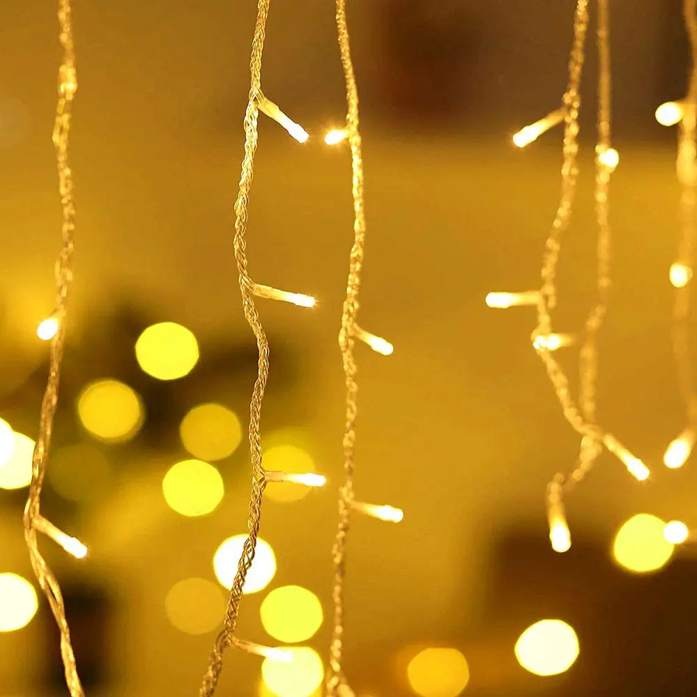 Sparkling Christmas Icicle Lights